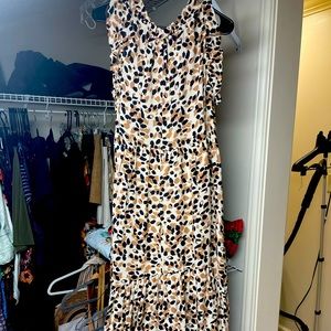 NWT Karlie Leopard maxi